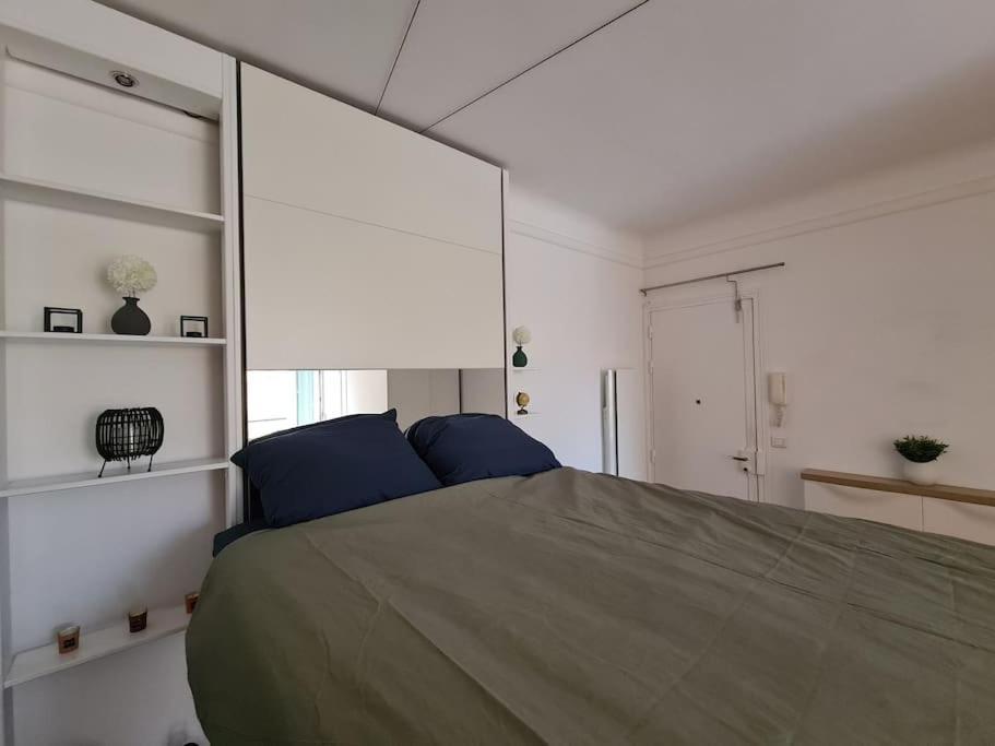 Studio A 2 Pas De La Gare Сартрувиль Экстерьер фото